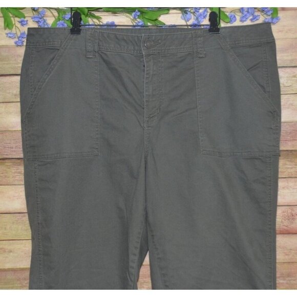 Lane Bryant Plus Size 24 Olive Army Green Straight Leg Pant Jean Pockets Stretch - Picture 2 of 8